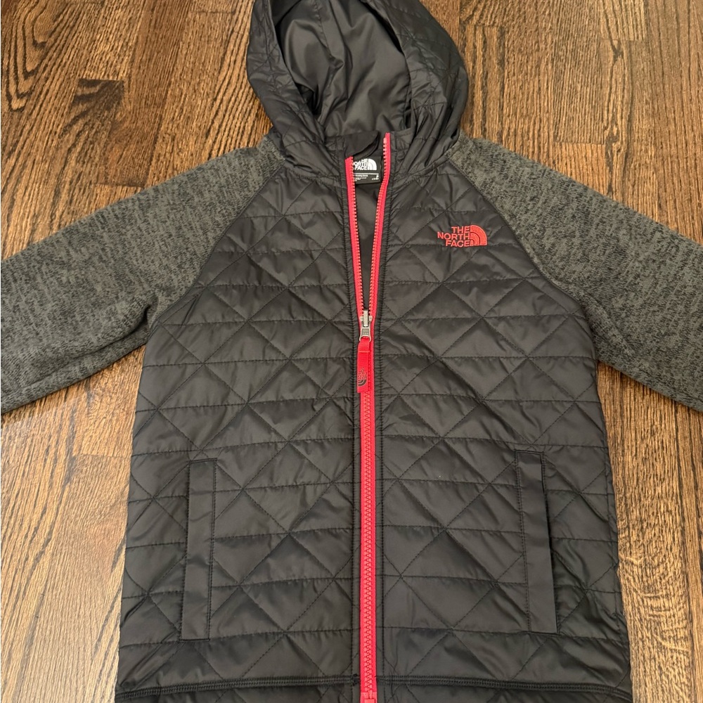 Perfect spring jacket! The North Face Quilted Jacket with Red Accents- kids